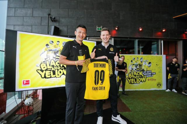 双功能入口-专访杨晨①：人家孩子打欧洲杯，咋咱们孩子被摩擦？